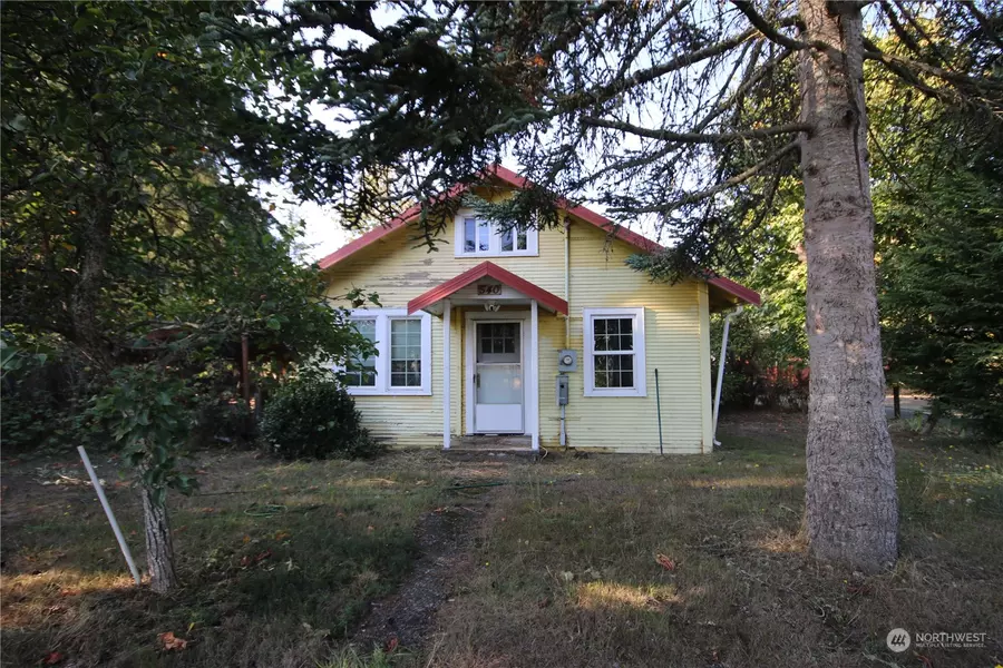 540 Foss AVE W, Satsop, WA 98583