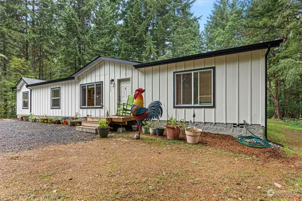 Olalla, WA 98359,13275 Bandix RD SE