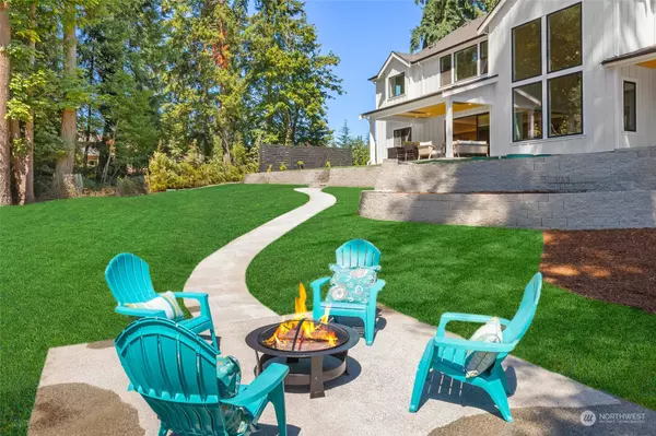 18739 160th AVE NE, Woodinville, WA 98072