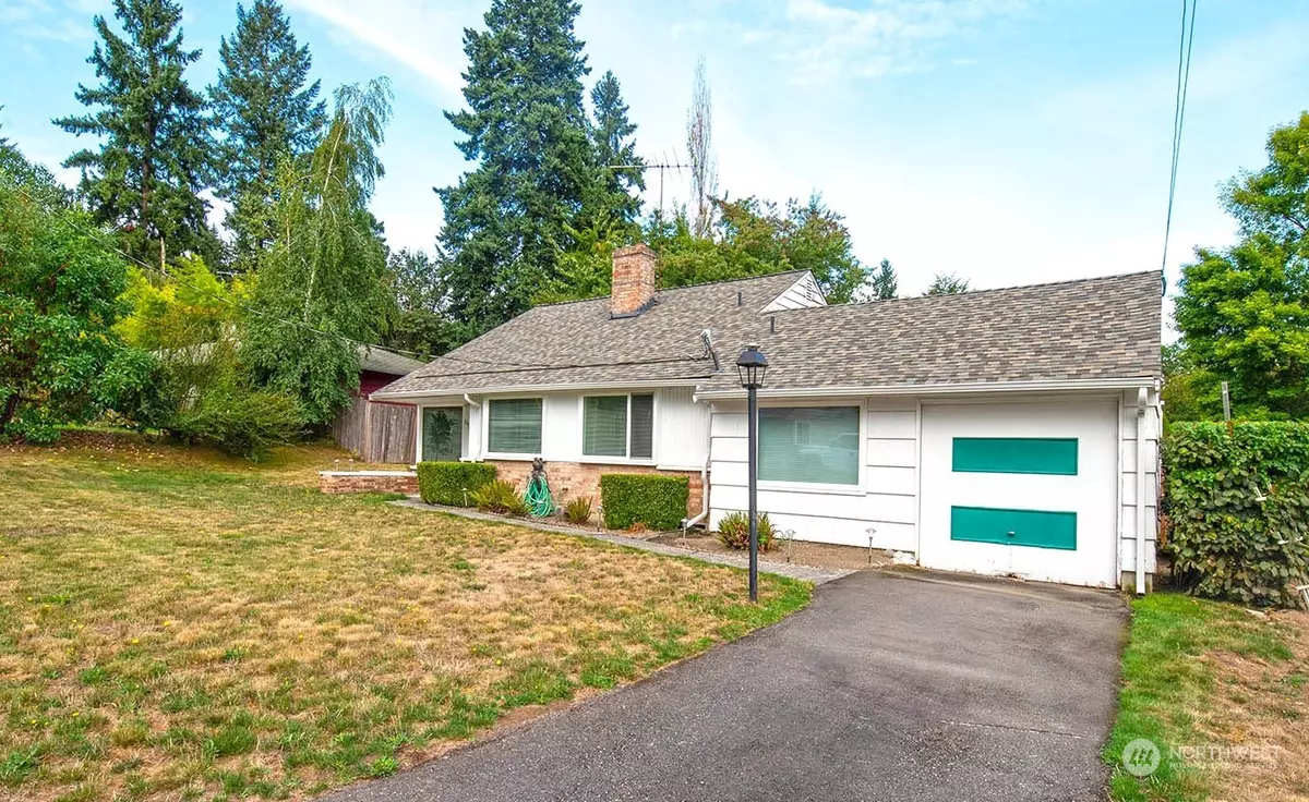 Kenmore, WA 98028,7432 NE 145th ST