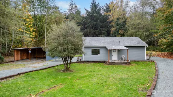 10482 Hendrickson LN, Sedro Woolley, WA 98284