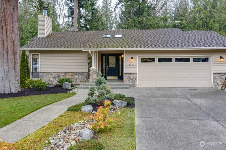 4127 204th AVE NE, Sammamish, WA 98074