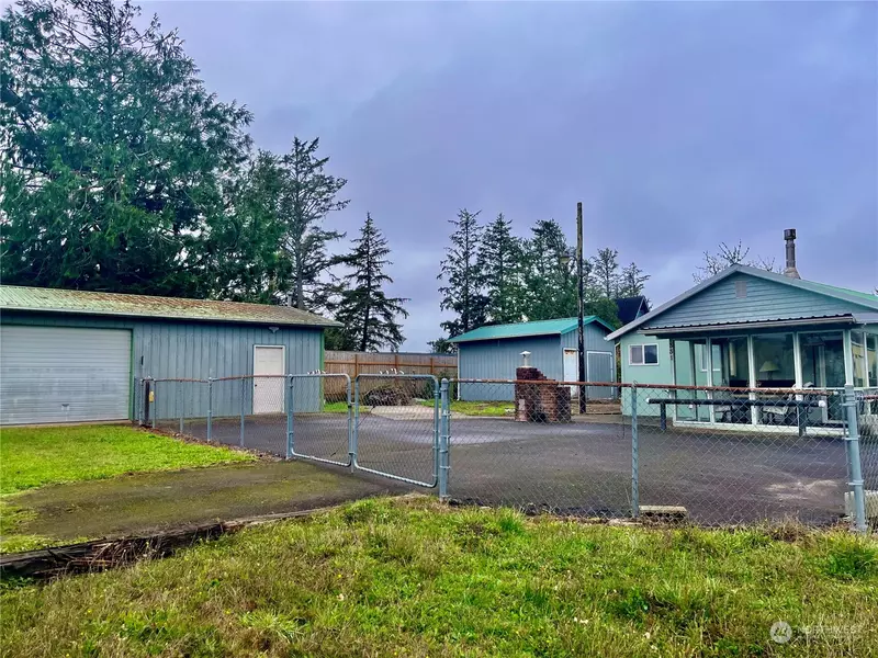 331 N Melbourne ST N, Westport, WA 98595