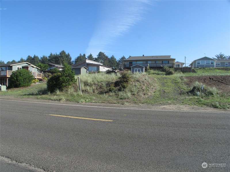 32200 I ST, Ocean Park, WA 98640