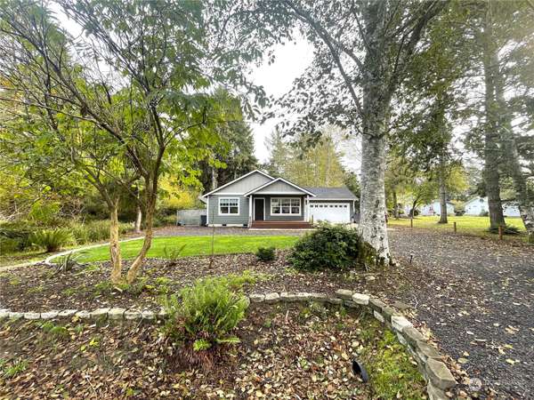 638 ITSWOOT AVE SE, Ocean Shores, WA 98569