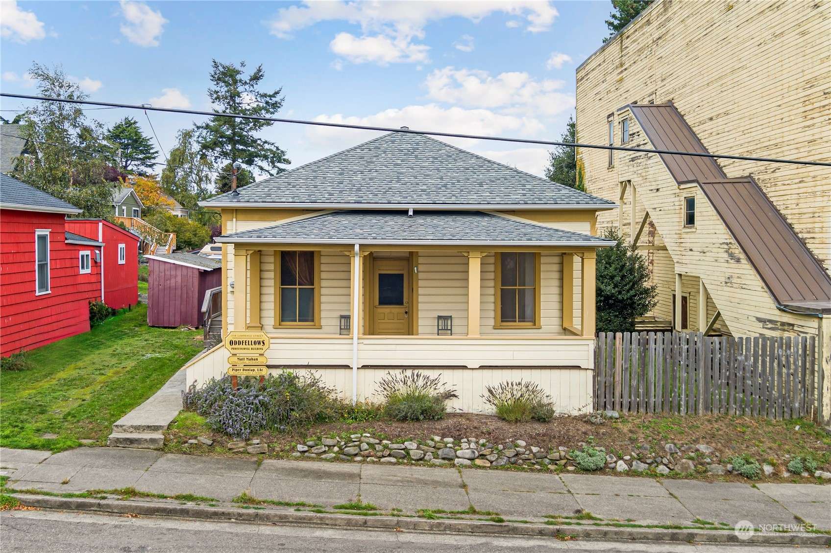 1118 Lawrence ST, Port Townsend, WA 98368