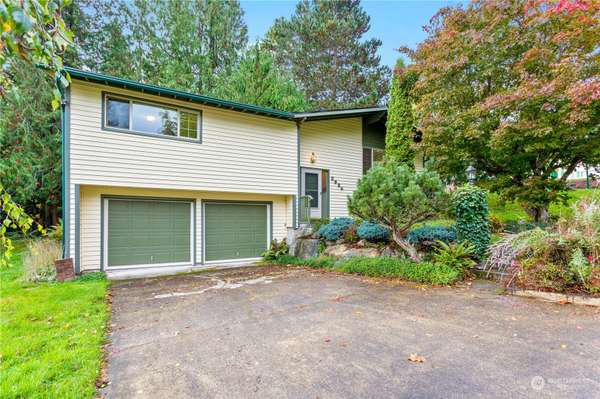 2624 Alvarado DR, Bellingham, WA 98229