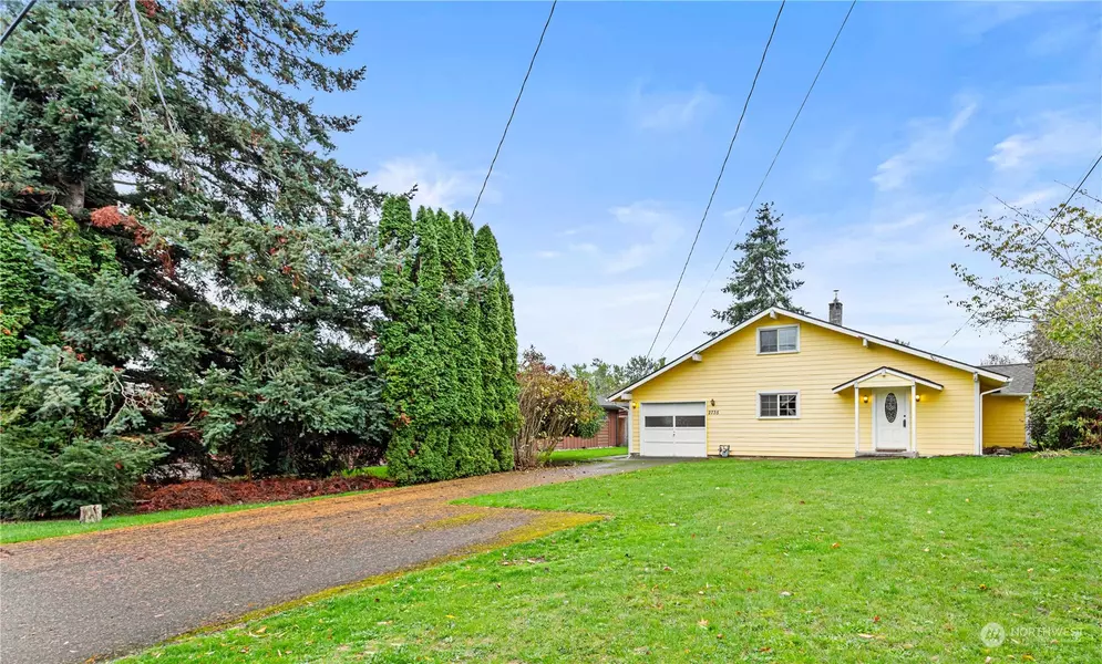 2735 St Paul ST, Bellingham, WA 98226