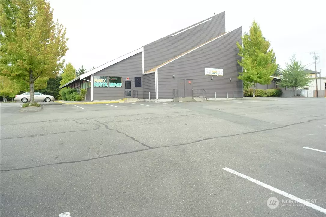 Everett, WA 98204,9630 Evergreen WAY