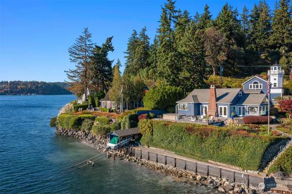 3080 Point White DR NE, Bainbridge Island, WA 98110