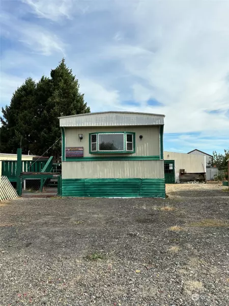 609 Tradewind WAY SW, Mattawa, WA 99349