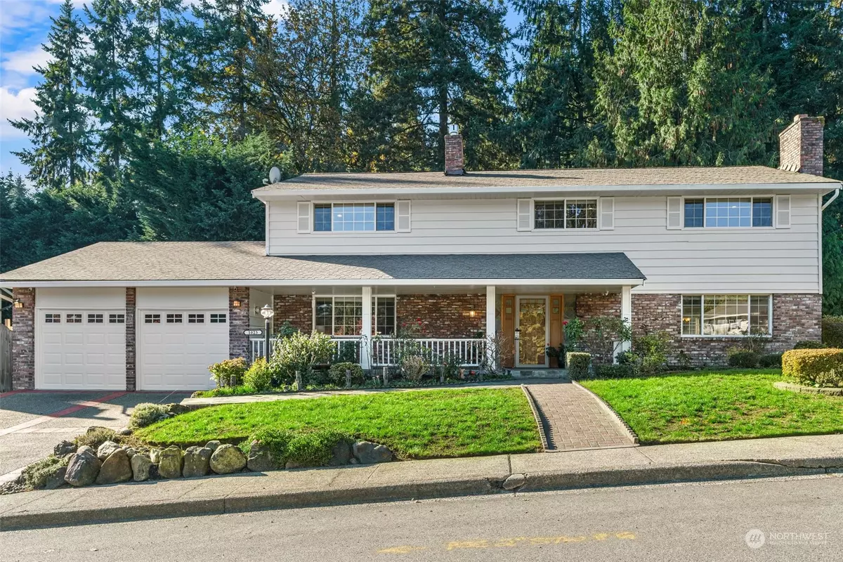 Bellevue, WA 98008,1023 174th AVE NE