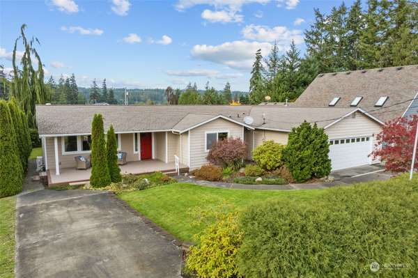 229 Heather DR, Camano Island, WA 98282