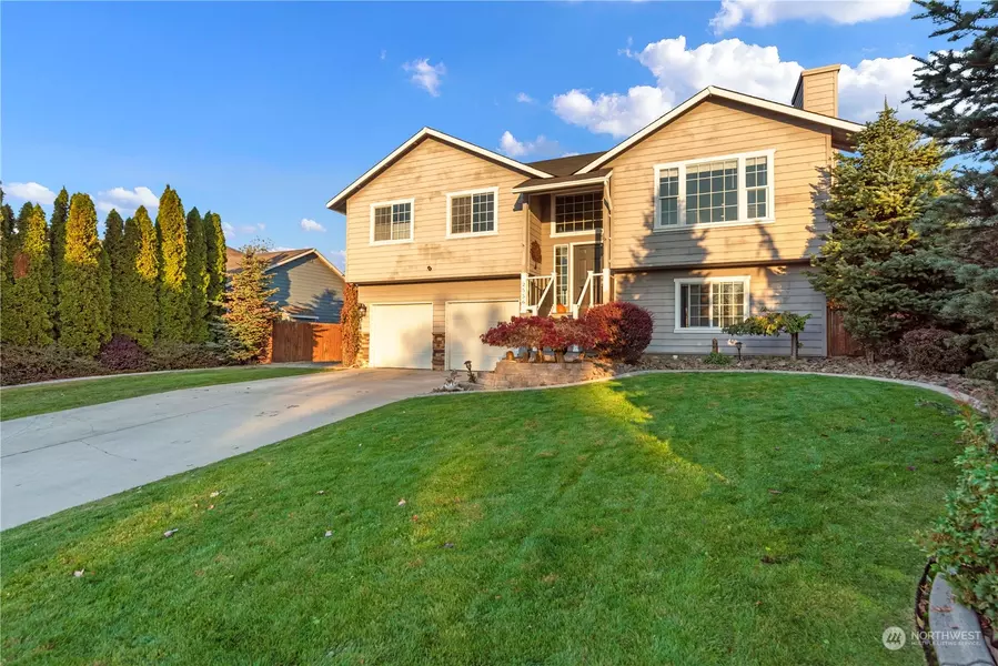 2556 Fancher Heights BLVD, East Wenatchee, WA 98802