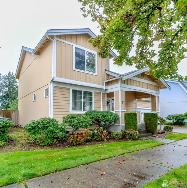 6549 Steamer DR SE, Lacey, WA 98513