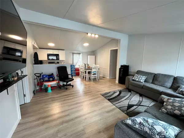 Lakewood, WA 98499,10302 Lakeview AVE SW #21