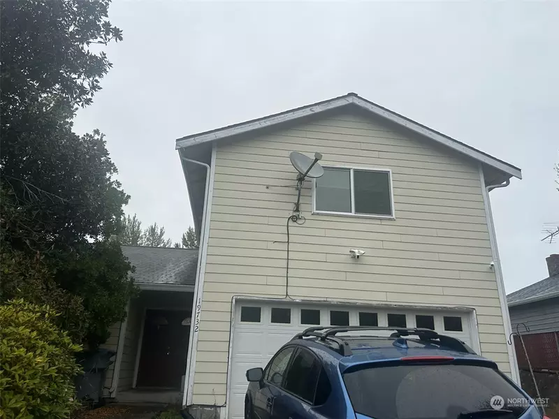 19732 SE 263rd PL, Covington, WA 98042