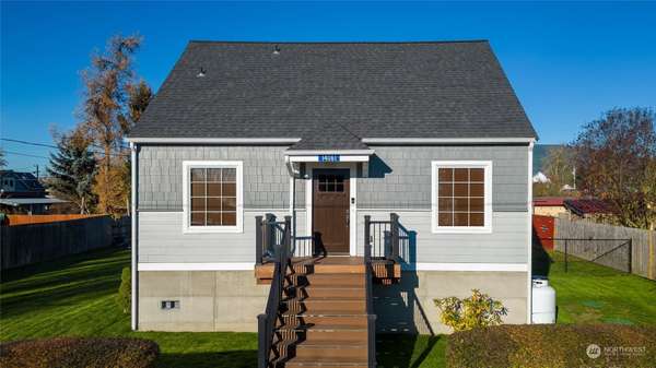 14061 Gilmore AVE, Bow, WA 98232