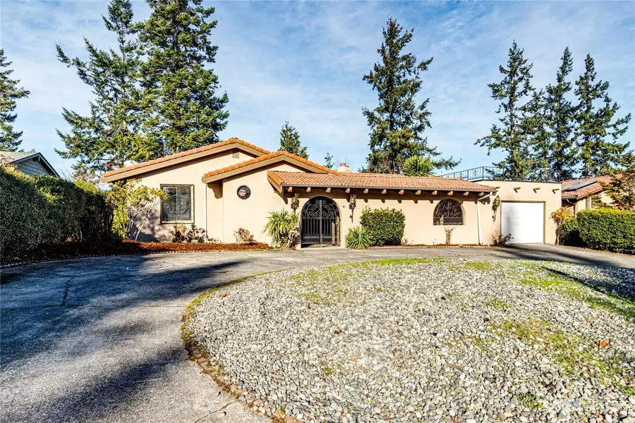 106 Ridgetop PL, Sequim, WA 98382