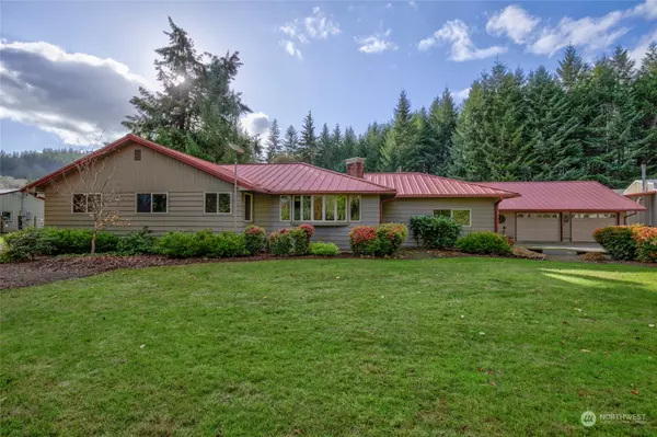 1502 North River RD, Cosmopolis, WA 98537