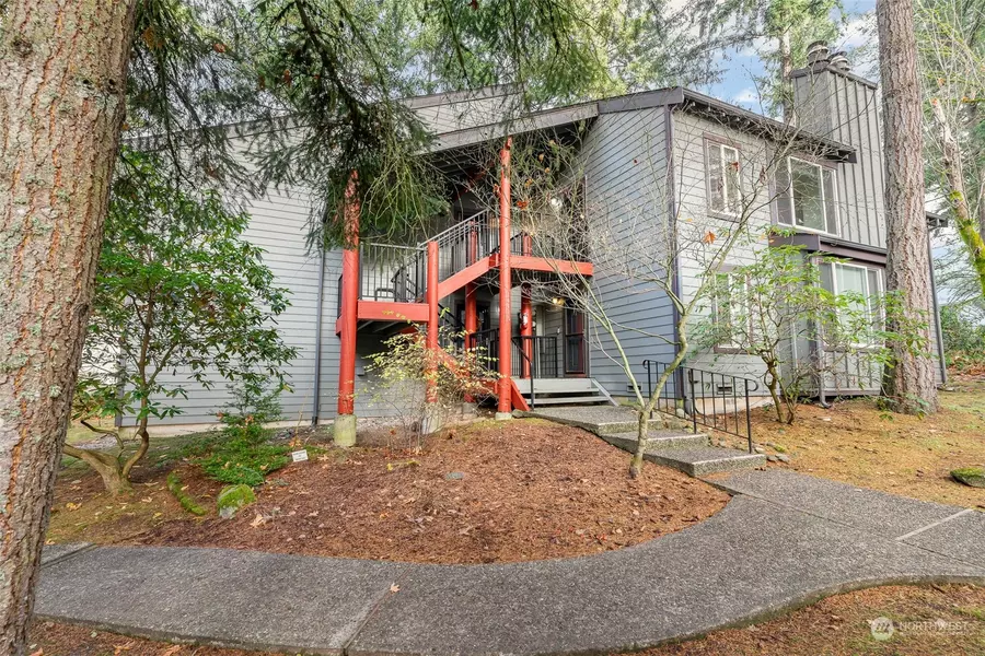 14416 NE 30th Place #28D, Bellevue, WA 98007