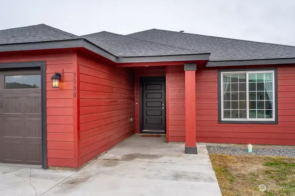 Moses Lake, WA 98837,3300 W Crabapple CT