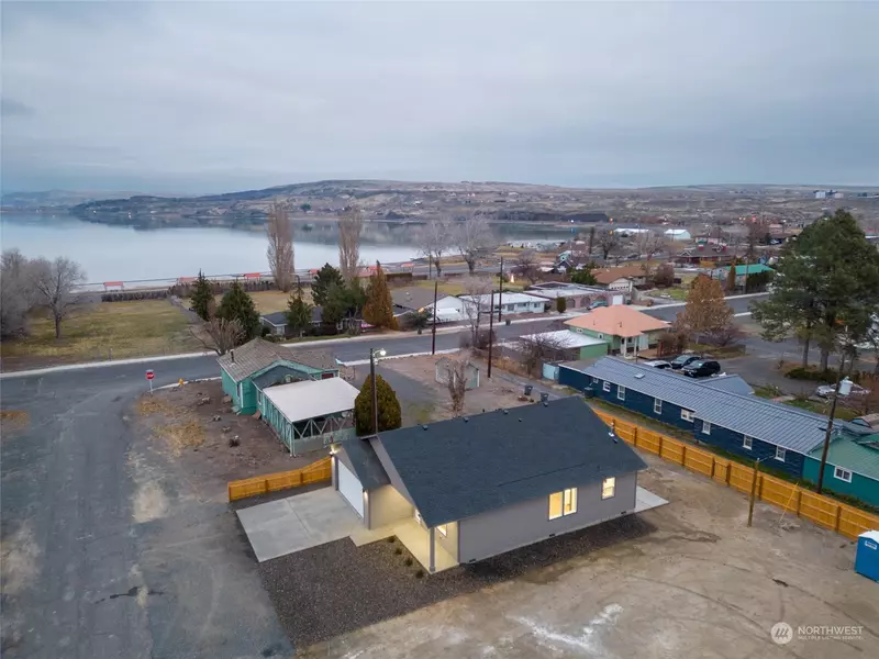 24 Cherry Street South, Soap Lake, WA 98851