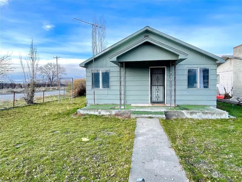 730 Garfield ST, Omak, WA 98841