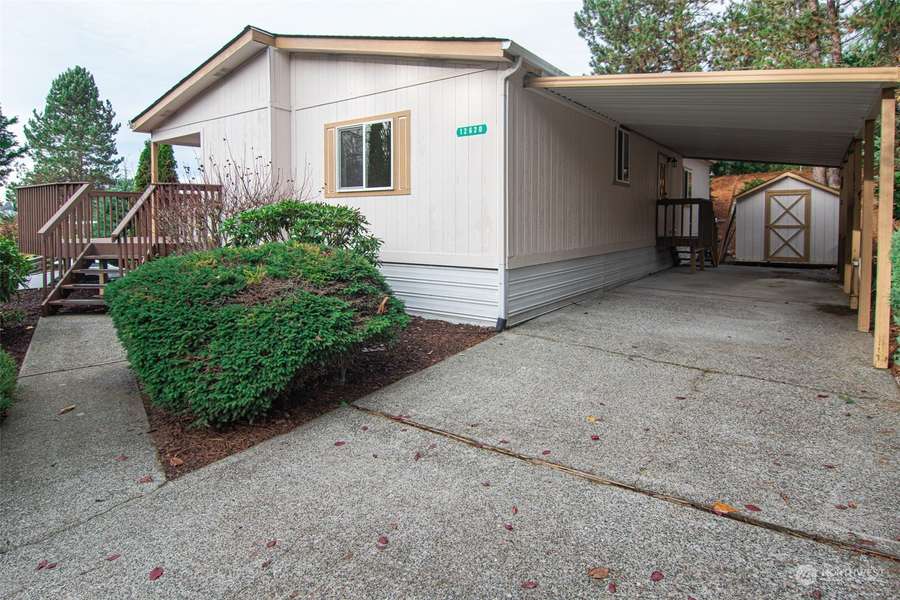 12620 NE 189th ST, Bothell, WA 98011