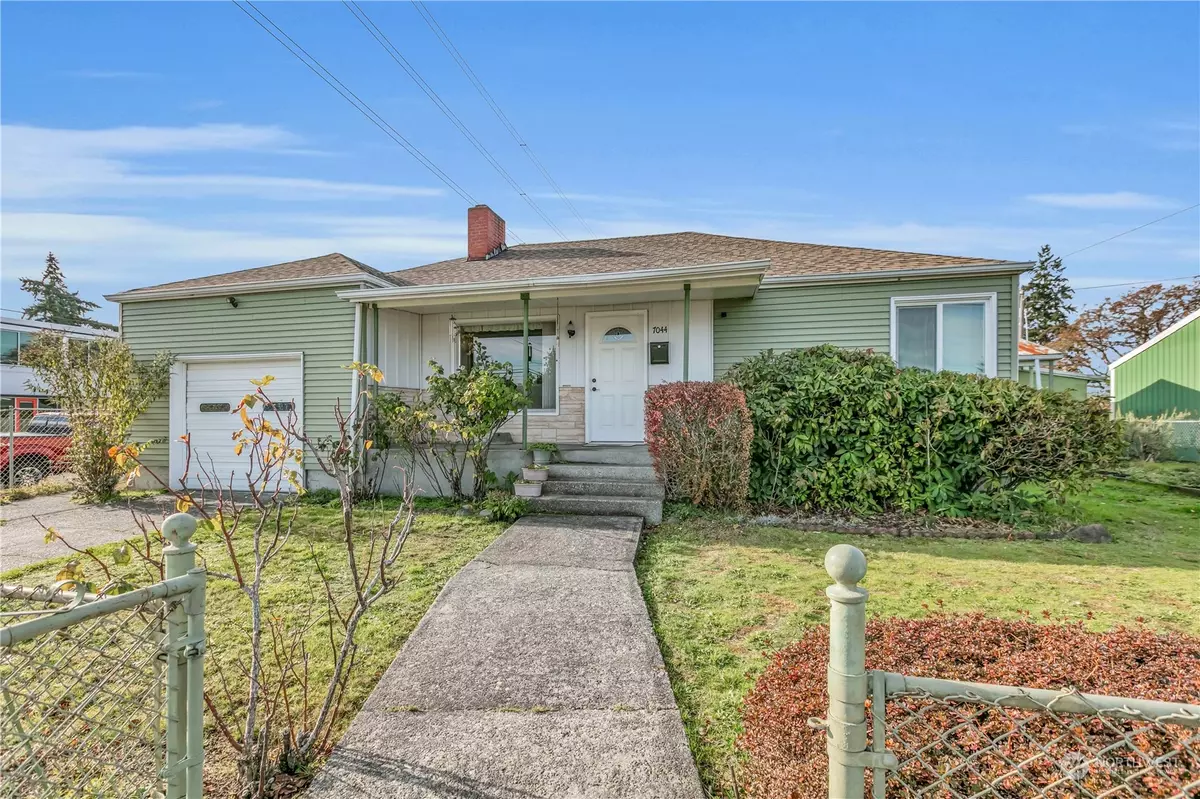 Tacoma, WA 98409,7044 S Junett ST