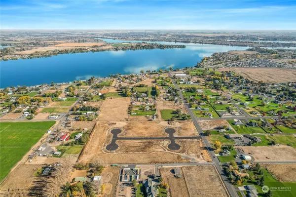 Moses Lake, WA 98837,1 Road 2.2 - Block 2/Lot 3 NE