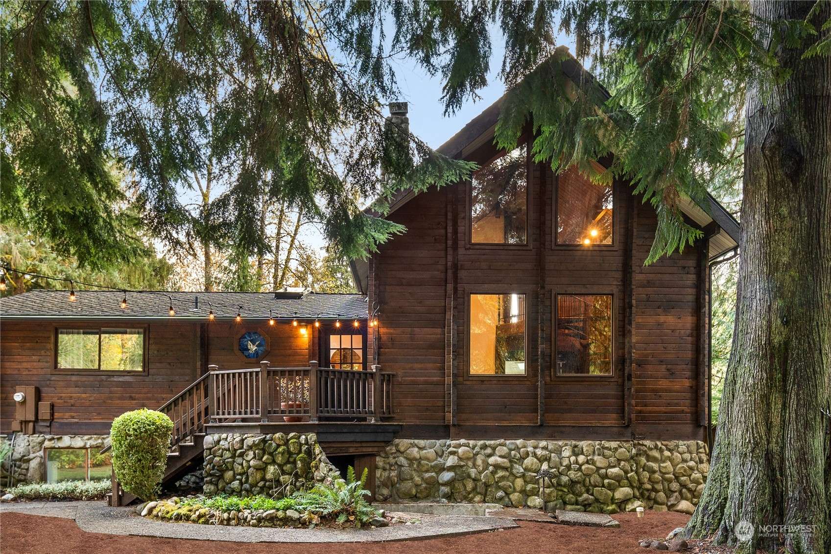 10113 Upper Preston RD SE, Issaquah, WA 98027