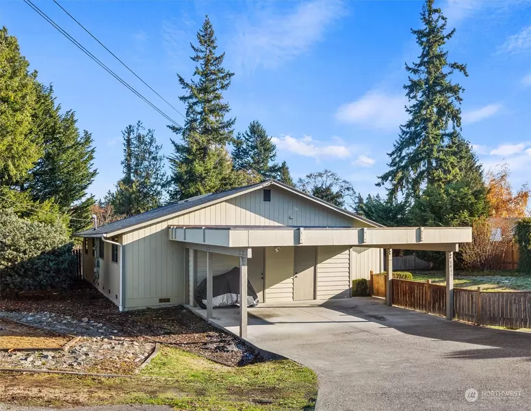 6009 W Magnolia AVE #A & B, Everett, WA 98203