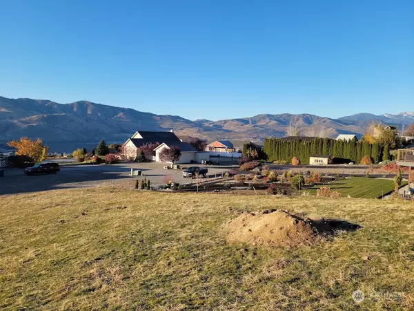 Chelan, WA 98816,315 Orchard View DR