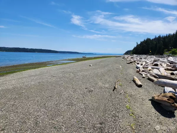 Camano Island, WA 98282,1288 Talagwa LN