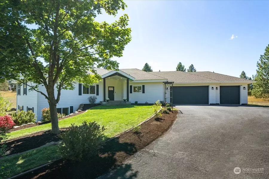 14212 E Meadows RD, Mica, WA 99023