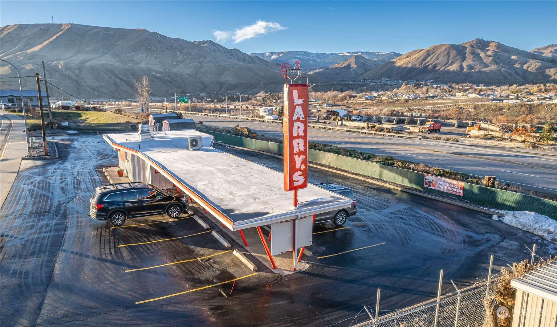 East Wenatchee, WA 98802,120 Rock Island RD