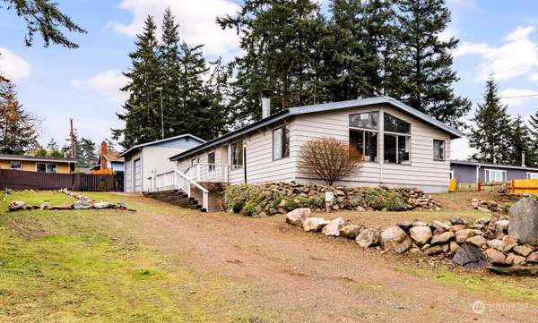 4324 Nogaterra WAY, Oak Harbor, WA 98277