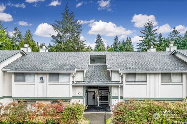 32304 4th PL S #R9, Federal Way, WA 98003