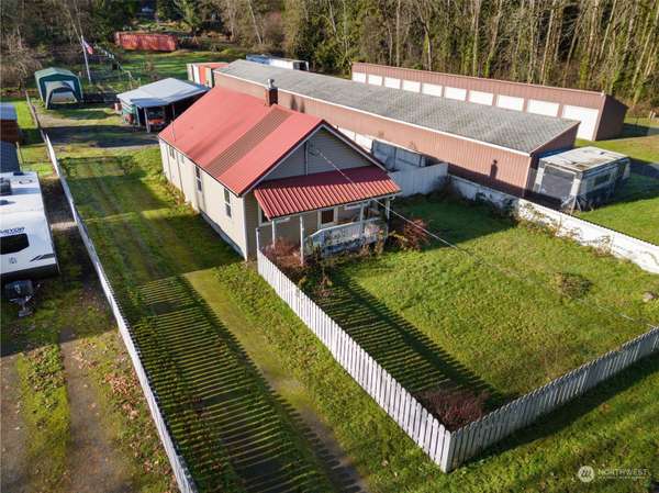 277 Stowell RD, Salkum, WA 98582