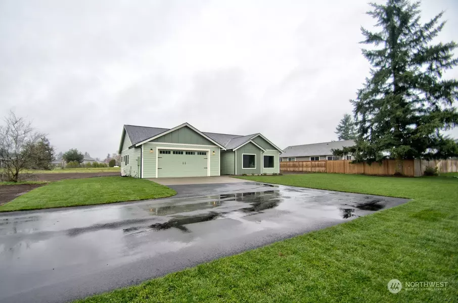 9223 179th TRL SW, Rochester, WA 98579
