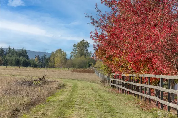 Sequim, WA 98382,208 Lake of the Hills Loop