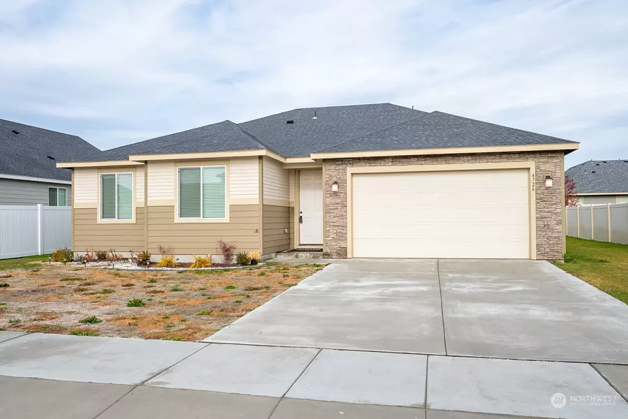 4726 W Hawk ST, Moses Lake, WA 98837