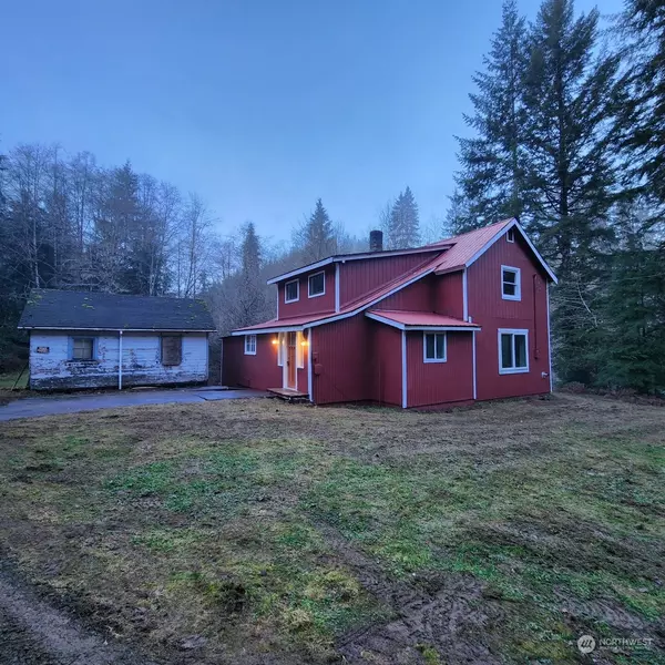 62 Kin RD, Naselle, WA 98638