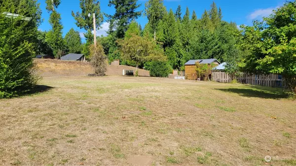 Kelso, WA 98626,4404 Mt Brynion RD