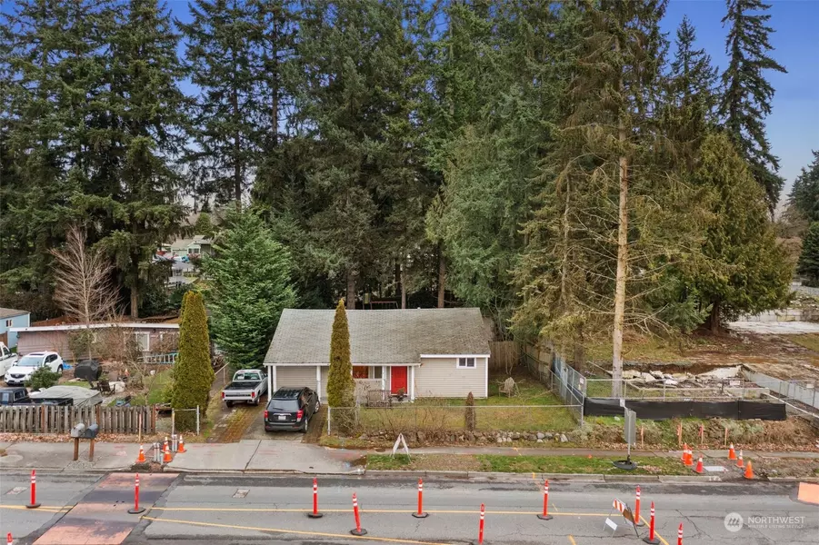 14544 5th AVE NE, Shoreline, WA 98155