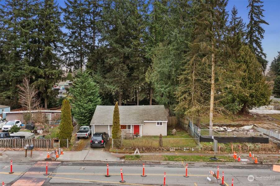 14544 5th AVE NE, Shoreline, WA 98155