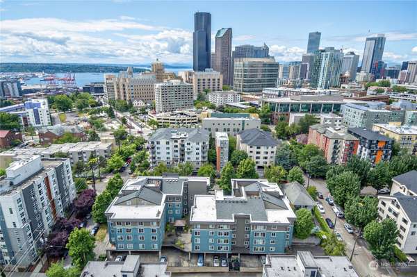 300 10th AVE #B104, Seattle, WA 98122