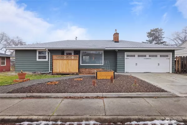 431 SE Scenic View DR, College Place, WA 99324