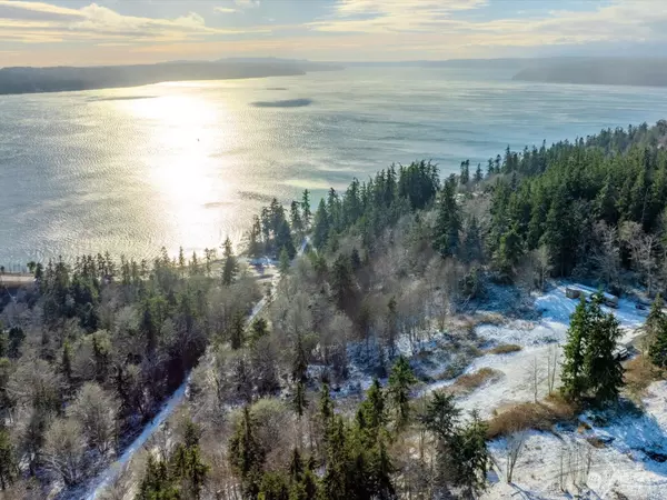 224 Bridgeview PL, Port Ludlow, WA 98365